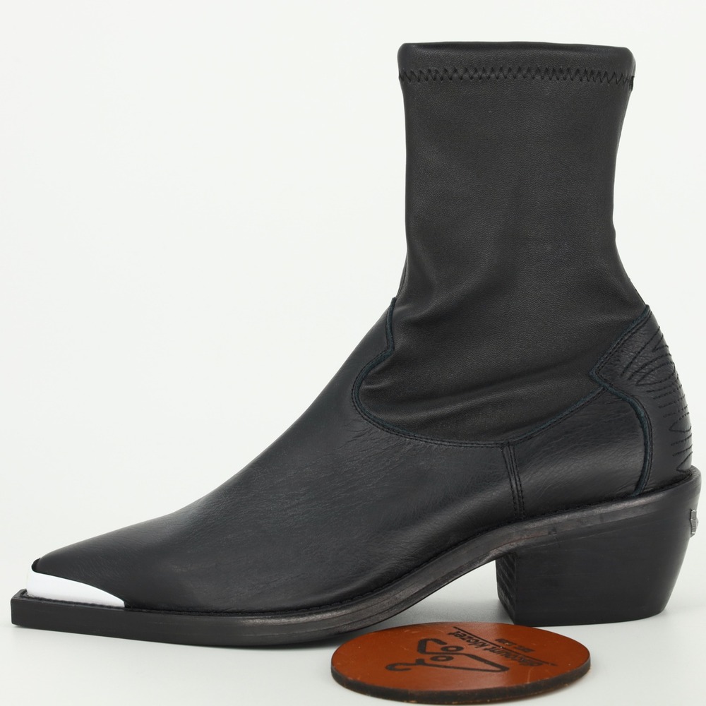 Zadig & Voltaire Leather Ankle Boots Metal Toe Tip Wing Logo Size 9 Western NWOB
